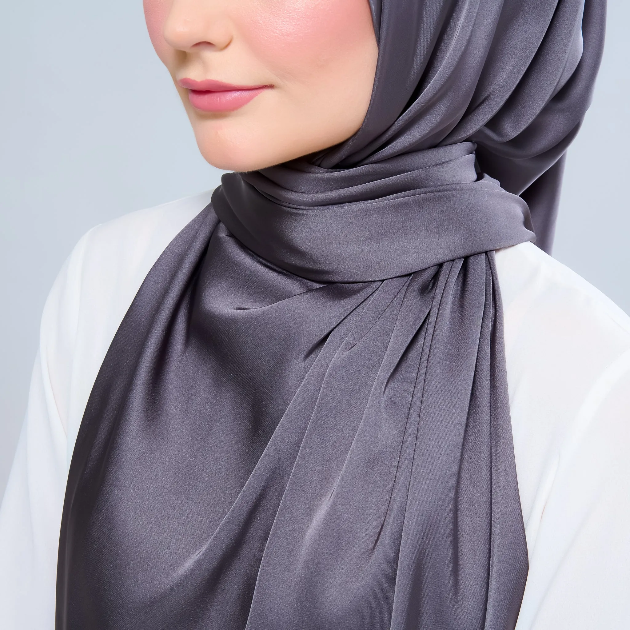 Instant Tag n' Go Shawl  | Satin Silk in Deep Grey