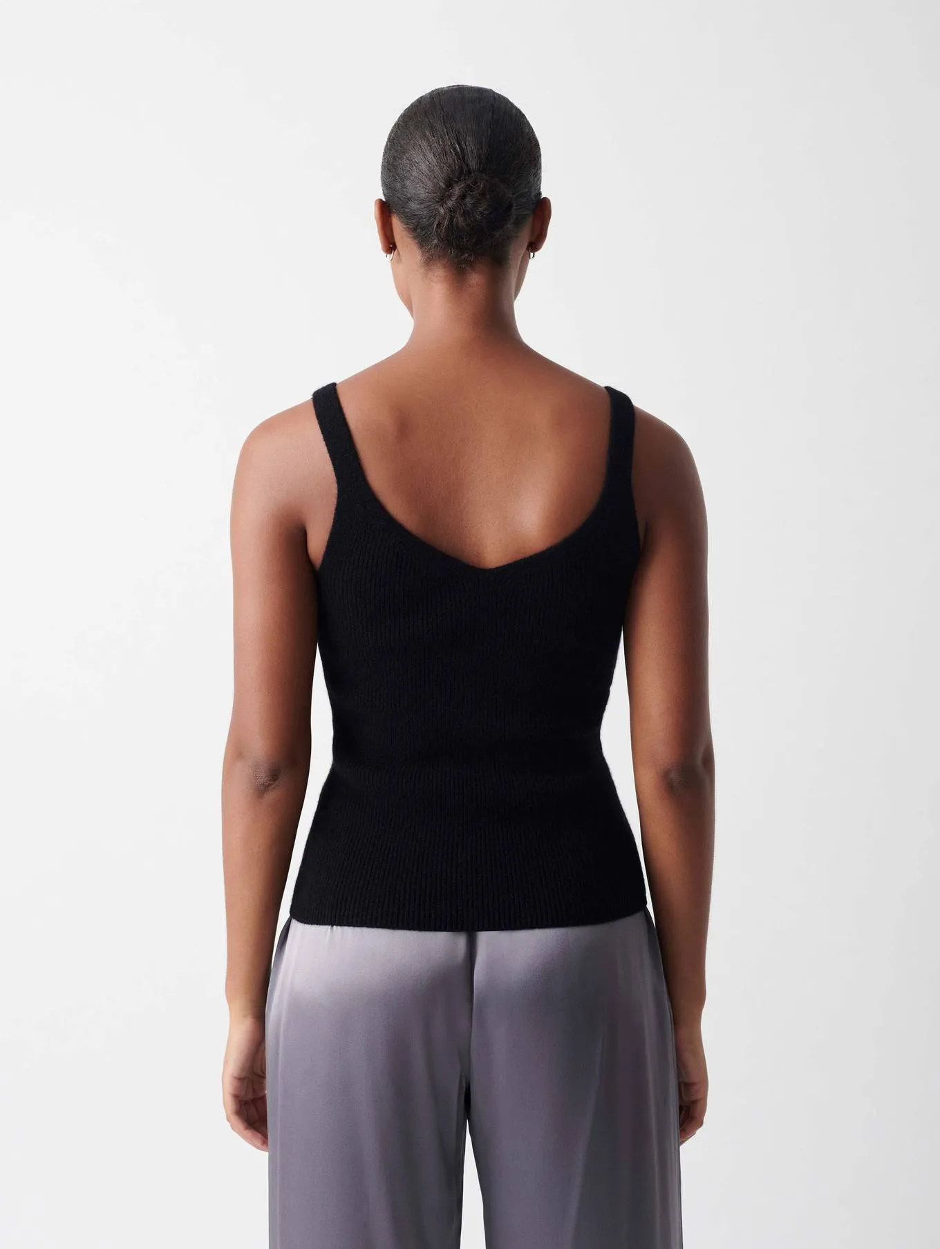 White   Warren - Cashmere Ribbed V Neck Tank in Black